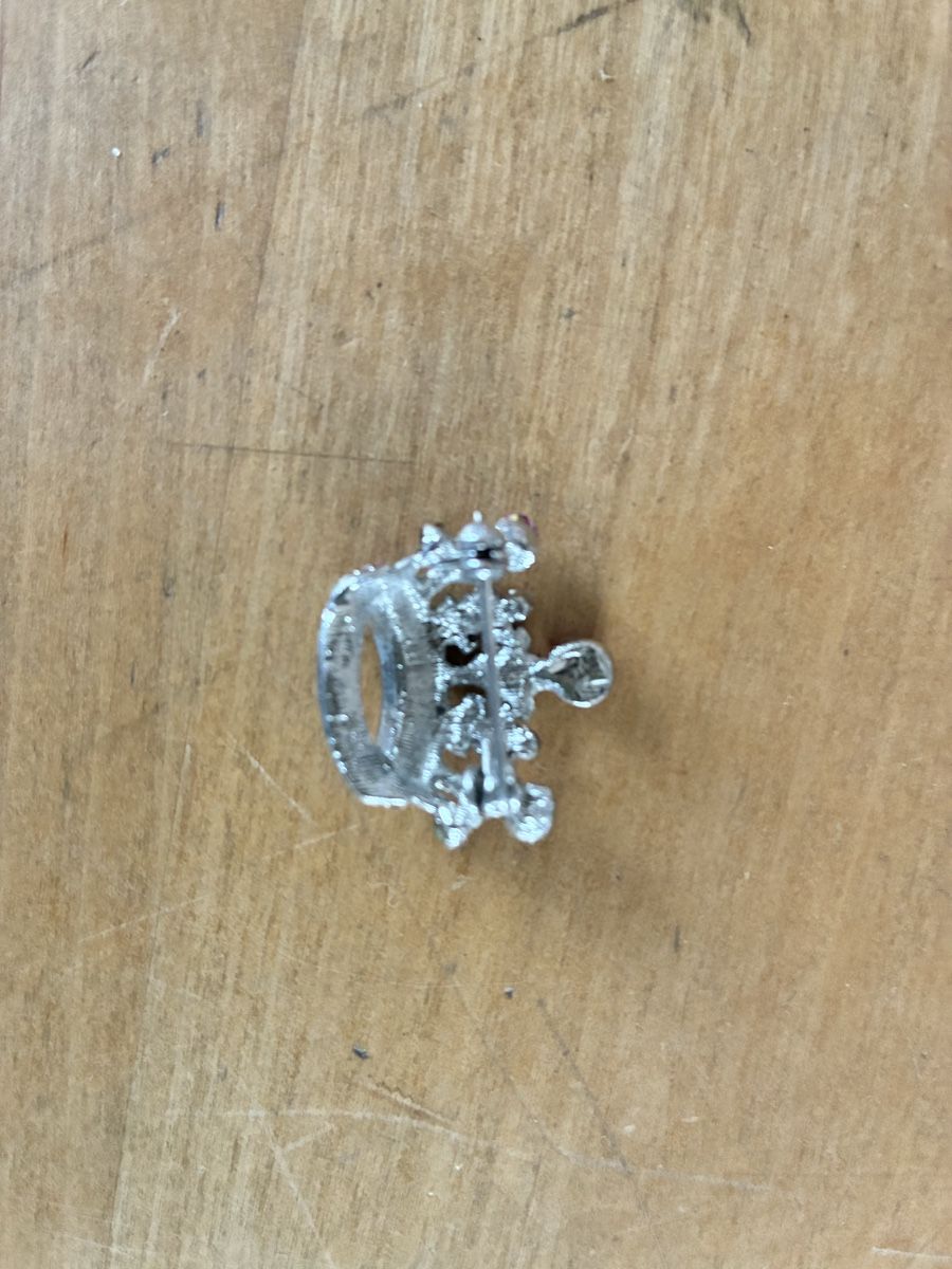 Spille & Fermagli: Königin-Brosche  – Usato da Wetzikon ZH venduto da chris7pat 2
