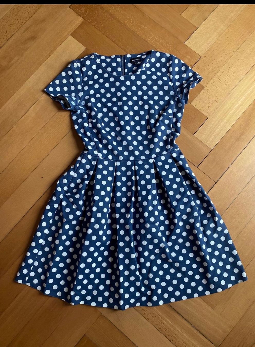 Vestiti: Retro Kleid von Reserved gepunktet, Gr. 38 – Usato da Zürich venduto da Katy555 1
