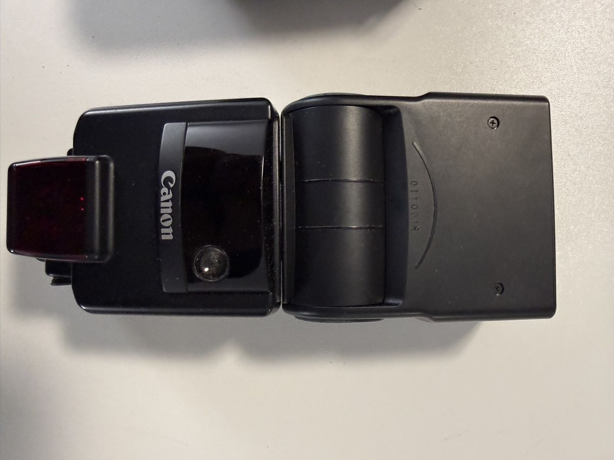 Canon Kamera: Canon EOS 5 + Flash 540EZ + Sac et accessoires – Gebraucht aus Ardon von Momovs99 6
