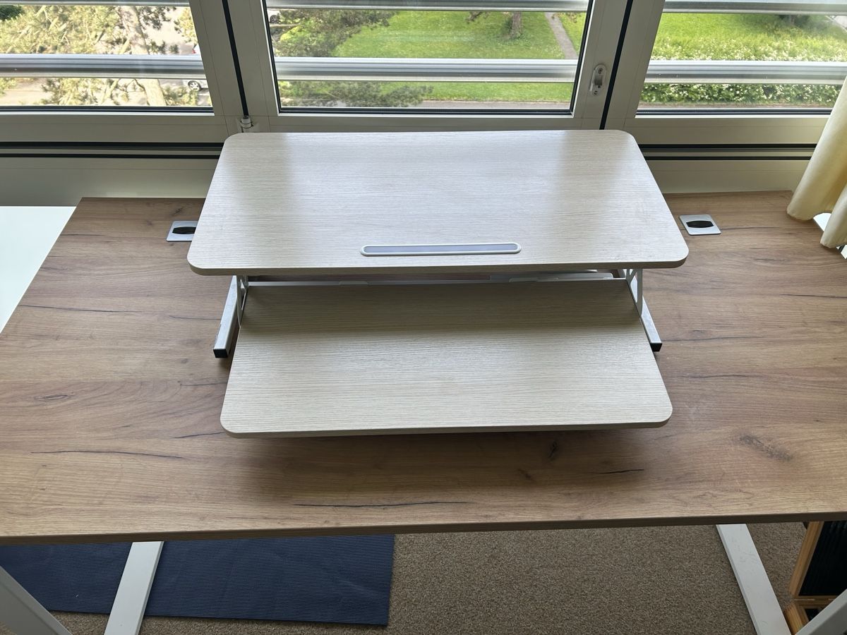 Conforama Scrivanie: Bürotisch mit Bildschirm-Aufsatz – Usato da Birsfelden venduto da Exclusivity 5