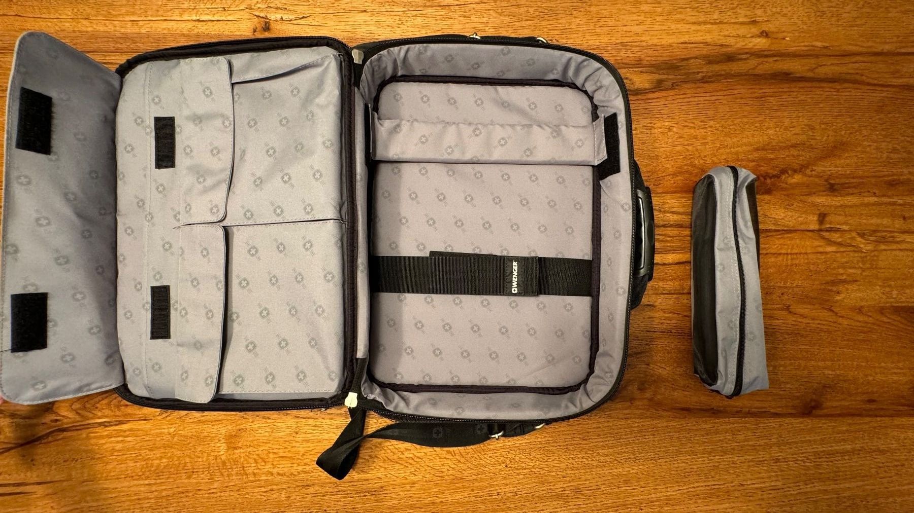 Wenger Borse: Wenger Laptop / Aktentasche schwarz – Nuovo (secondo la descrizione) da Rothenburg venduto da Disney3 7
