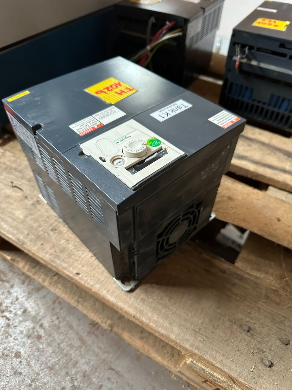 Convertisseurs: Frequenzumrichter Altivar - 5.5 kW – D'occasion à Appenzell par OcclineGmbH 2