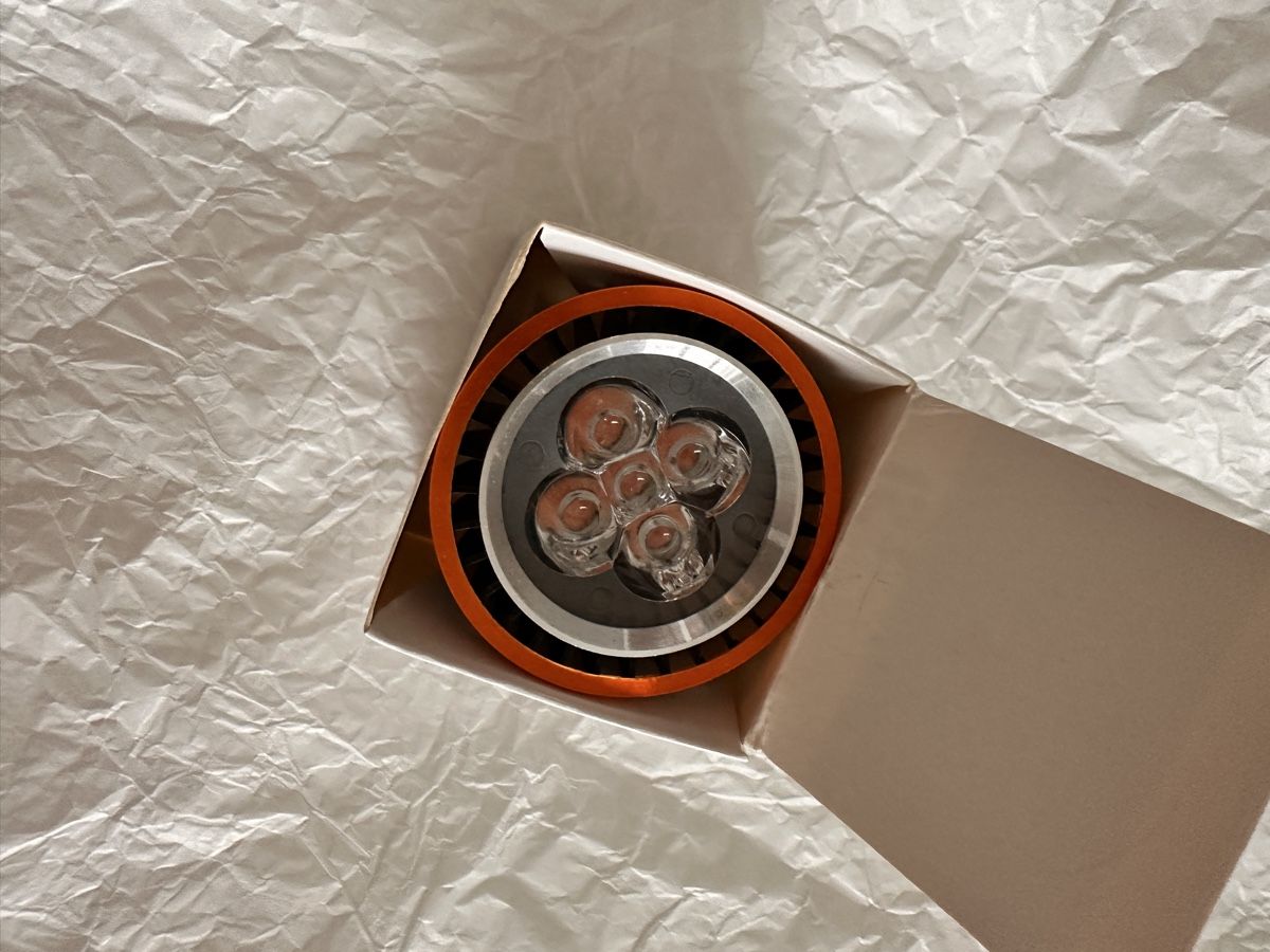 Lampade: LED Grow Light 5W, Pflanzenlampe – Nuovo (secondo la descrizione) da Zürich venduto da MaxZurich 3