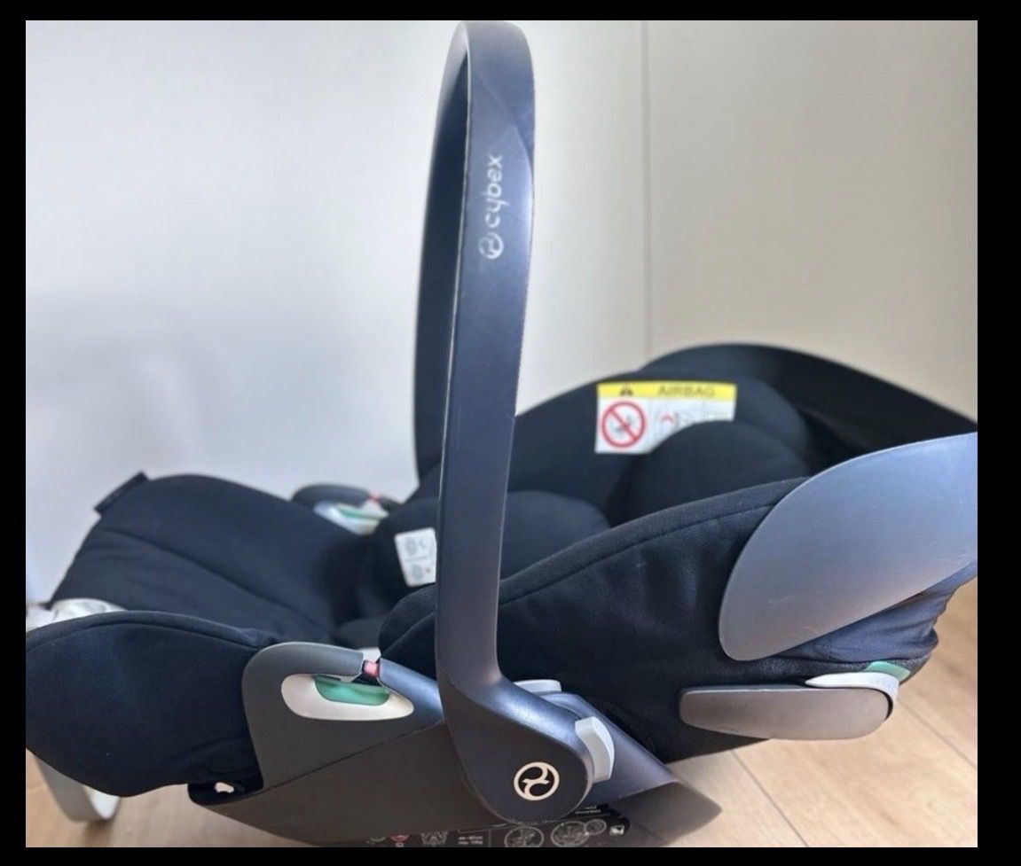 Cybex Sièges auto: Siège bébé CYBEX Cloud Z2 i-Size – D'occasion à Montherod par Galambos19 1