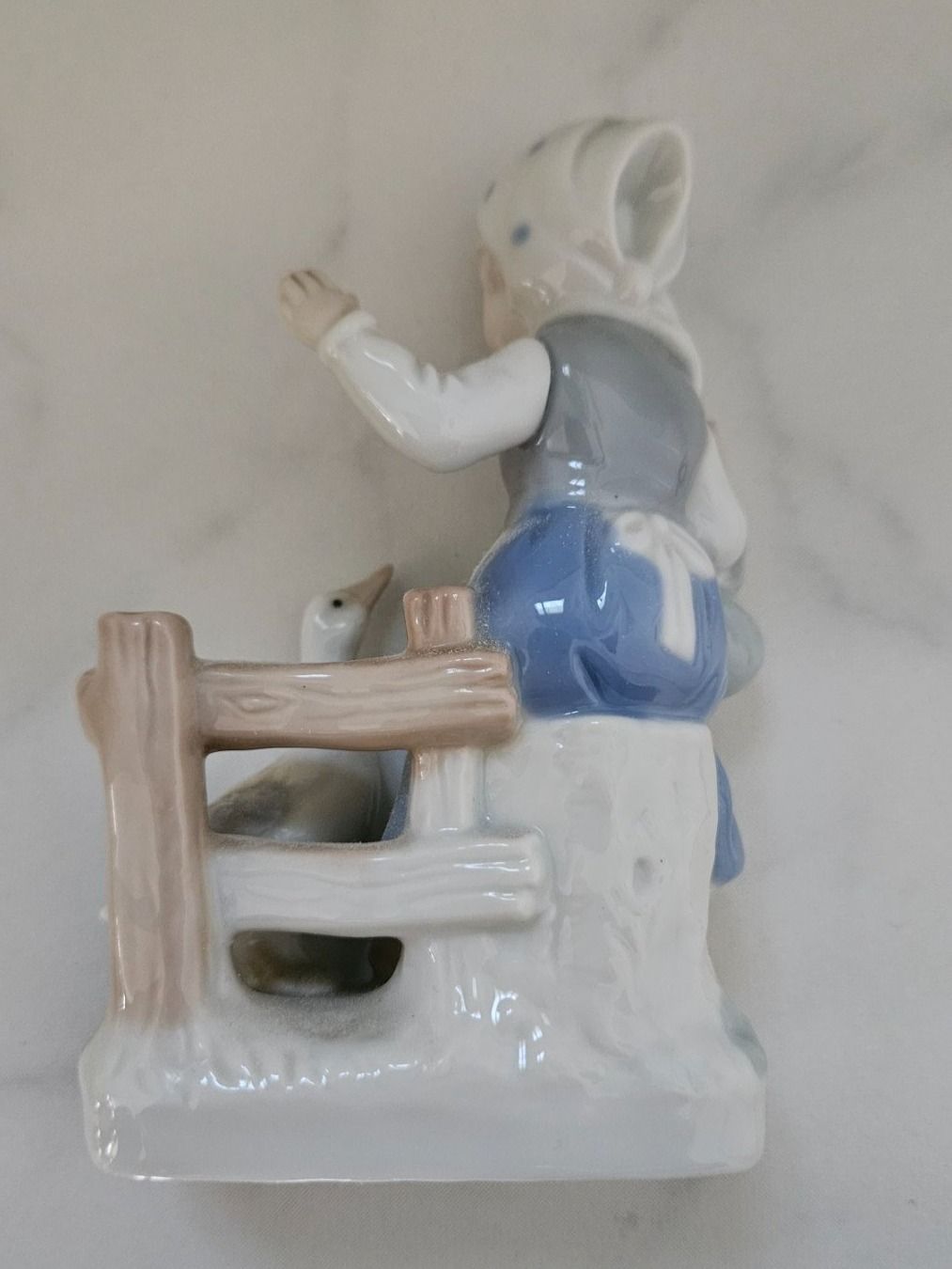 Figuren: Porzellanfigur Gänsehirtin – Gebraucht aus Meggen von G7957c24 2