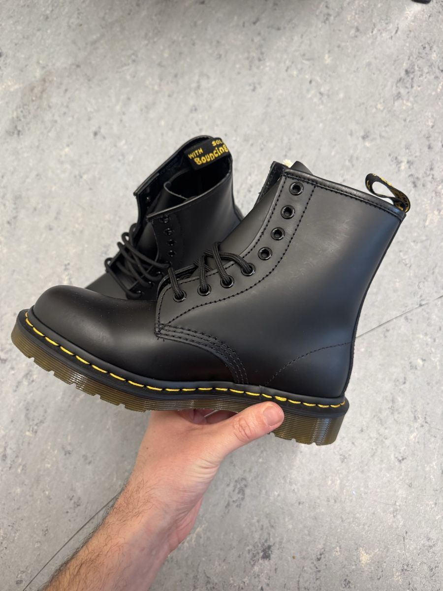 Dr. Martens Damenschuhe: Dr. Martens 1460 Smooth Leather Boots - Classic! Size 37 – Neu (gemäss Beschreibung) aus Effretikon von rus_2l2p 1