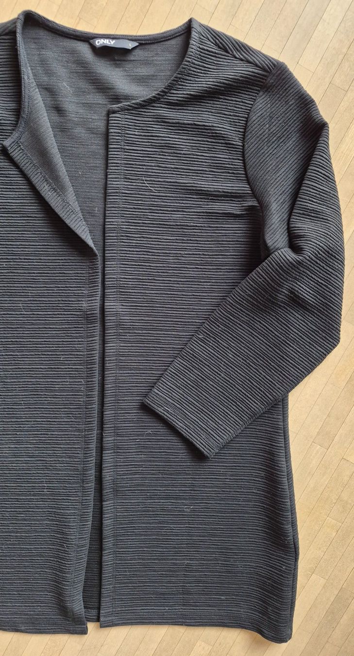 Only Giacche & Cappotti: ONLY Jacke – Usato da Zürich venduto da Mokile 4