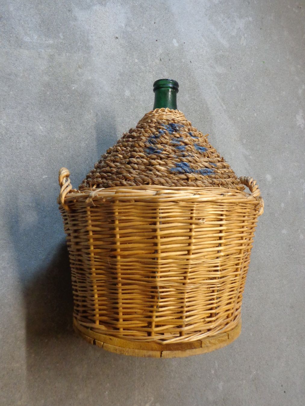 Bottiglie: Korbflasche – Usato da Schwyz venduto da Arizona64 1
