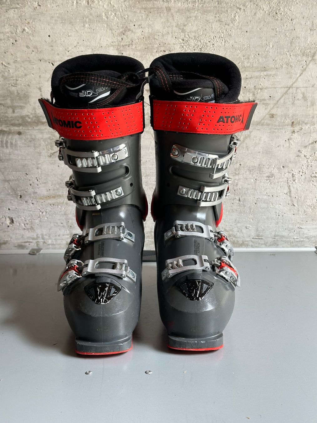 Atomic Scarpe da uomo: Atomic Skischuhe 27 / 42 – Usato da Emmenbrücke venduto da karkarkar 3