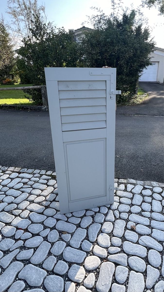 Persiane: Jalousien & Fensterläden – Usato da Einsiedeln venduto da promoder 2
