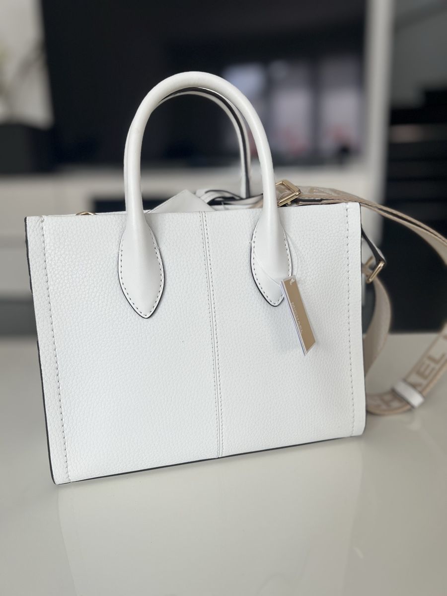 Michael Kors Taschen für Damen: Michael Kors – Neu und originalverpackt aus Niederbipp von thu_b56g 1