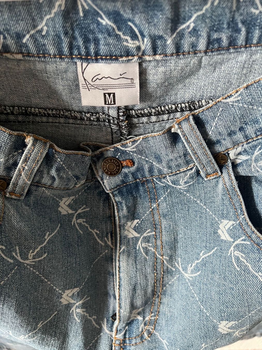 Pantaloni: Karl Kani Jorts S – Usato da Frauenfeld venduto da isa_9cy7 1