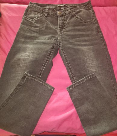 Schwarze Jeans Gr. 30/30 