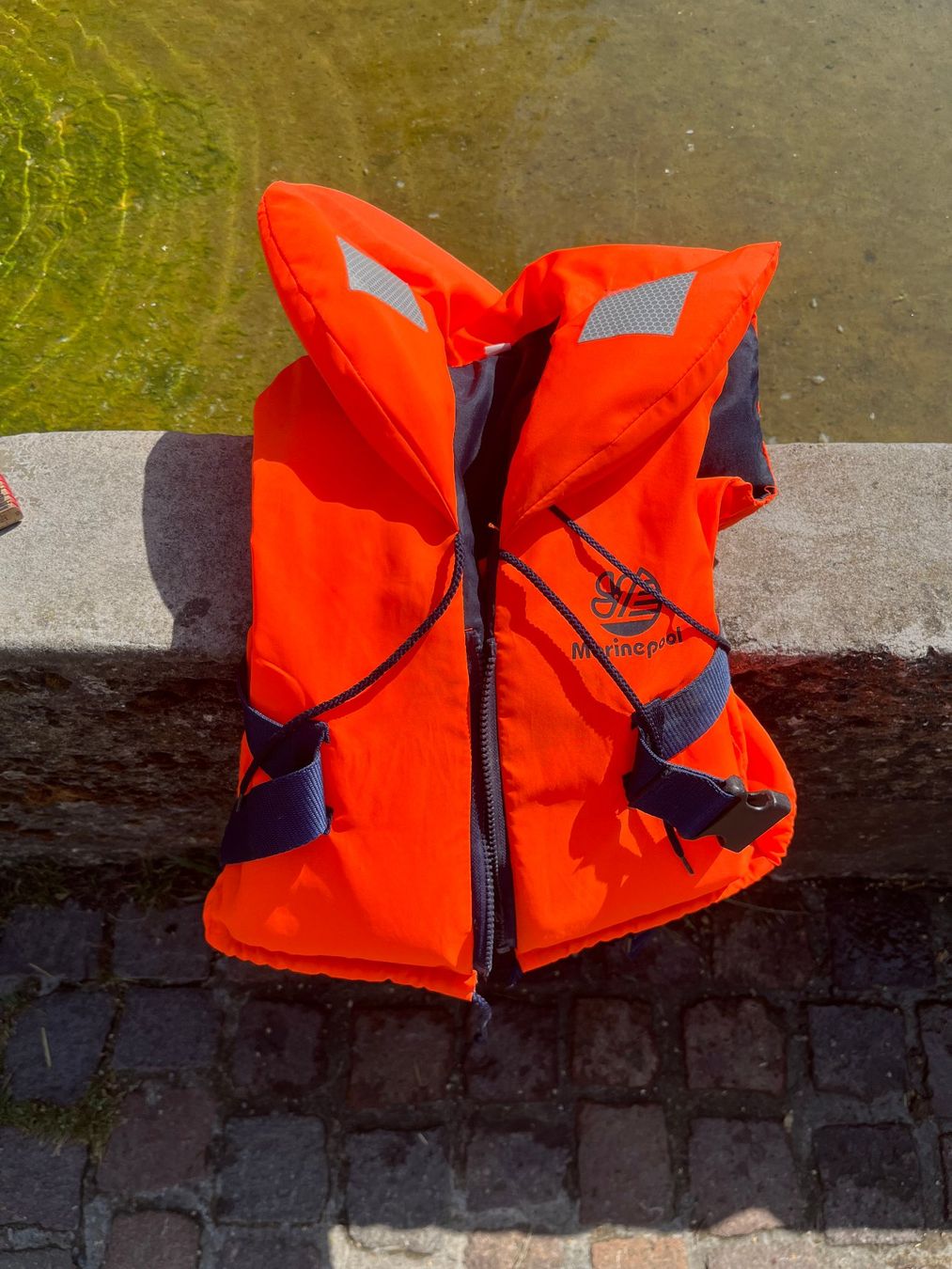 Giubbotti di salvataggio: Kinder Schwimmweste mit Kragen 20-30GK – Usato da Oltingen venduto da cec_mk9x