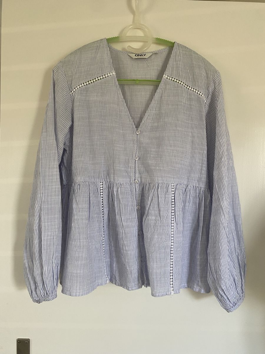 Only Tuniche: Tunikabluse von ONLY Gr. S, Streifen-Look – Usato da Uster venduto da famju01