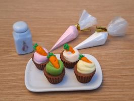 Handmade Rüebli Cupcakes  Set
