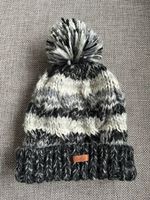 Warme Damen Wintermütze mit Bommel von Protest Gr. M / 57