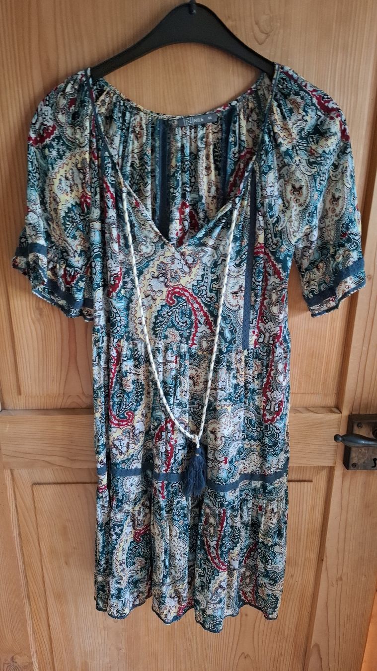 Nile Vestiti: leichtes Sommerkleid – Usato da Bauma venduto da Schnurris
