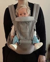Babytrage Rucksack Tragehilfe grau guter Zustand