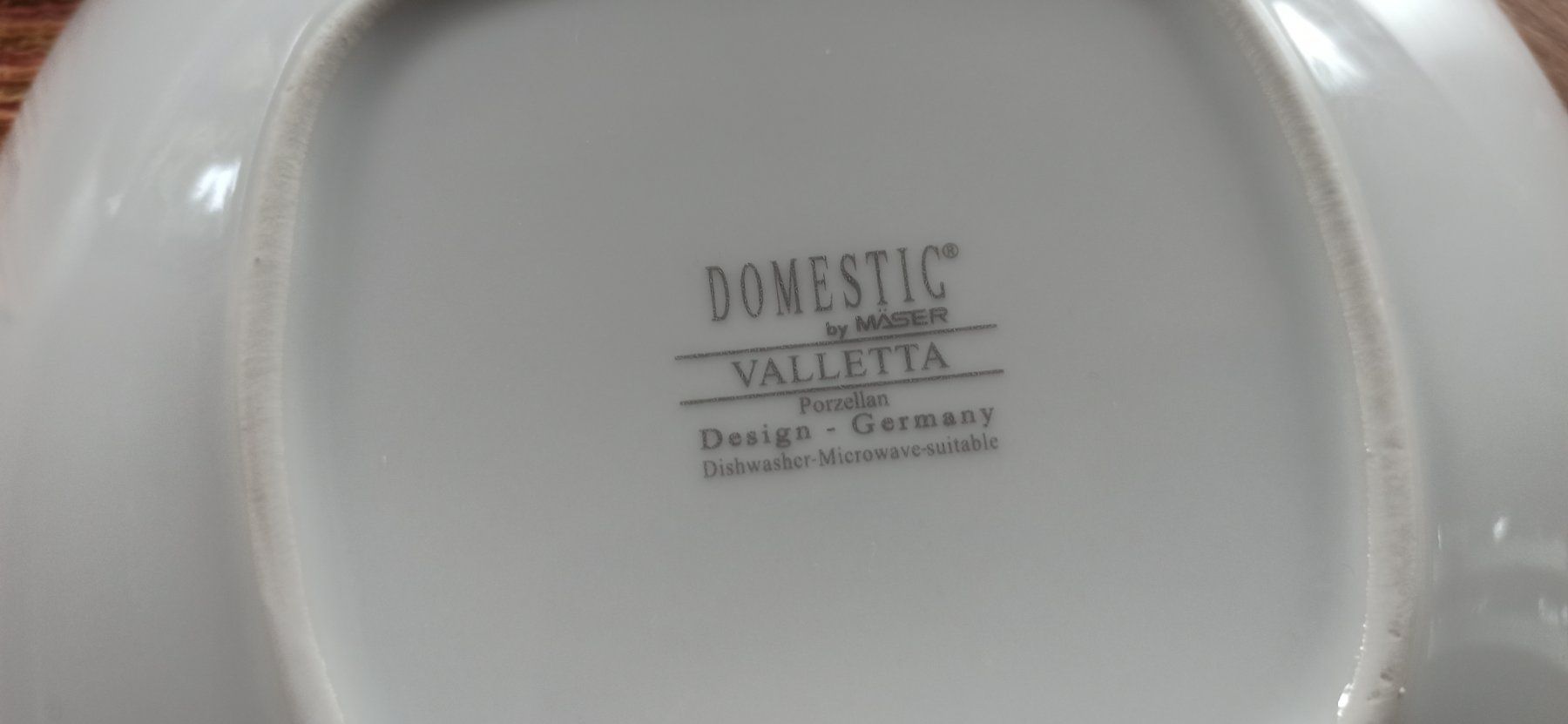 Set di piatti: Geschirrset – Usato da Luzern venduto da Hherger 2