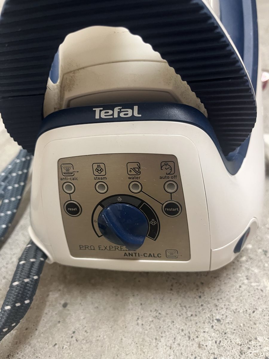 Tefal Fers à repasser: Tefal Pro express Turbo  – D'occasion à Rothenburg par sla_rn6q 4