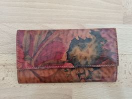 Handbemaltes leder Portemonnaie mit Blumenmuster - Unikat!
