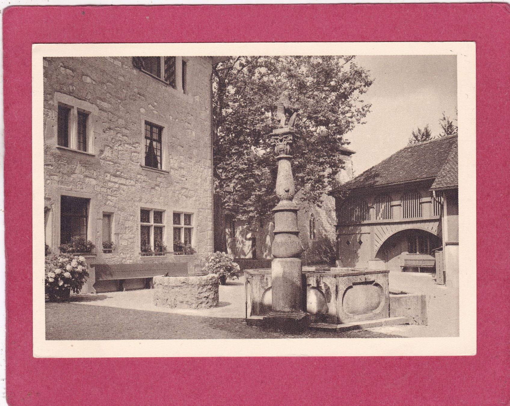 Cartoline postali: Schloss Kyburg Schlosshof – Usato da Herisau venduto da Lisegrat2008