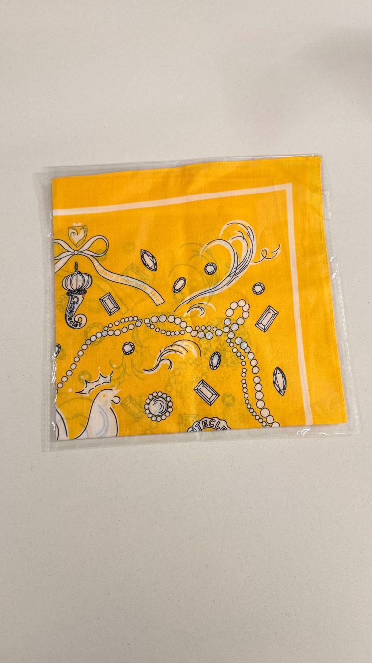 Foulard & Sciarpe: Halstuch Chantecler gelb mit Schmuckmuster neu – Nuovo e nell'imballaggio originale da Wollerau venduto da falkenauge444