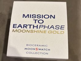 SWATCH x Omega Mission to Earthphase Moonshine Gold Snoopy