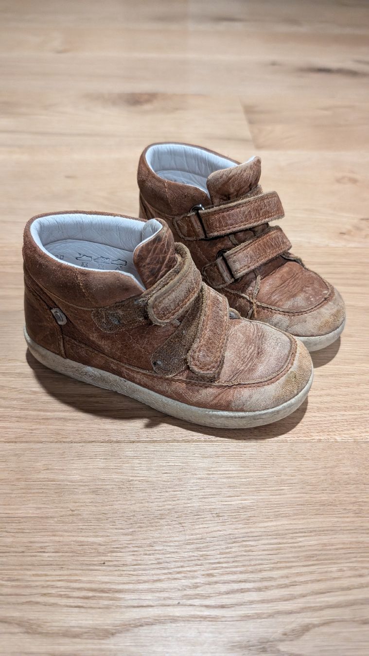 Elefanten Scarpe per ragazzi: Elefanten Schuhe gr 25 – Usato da Busswil BE venduto da Binchenbeetli