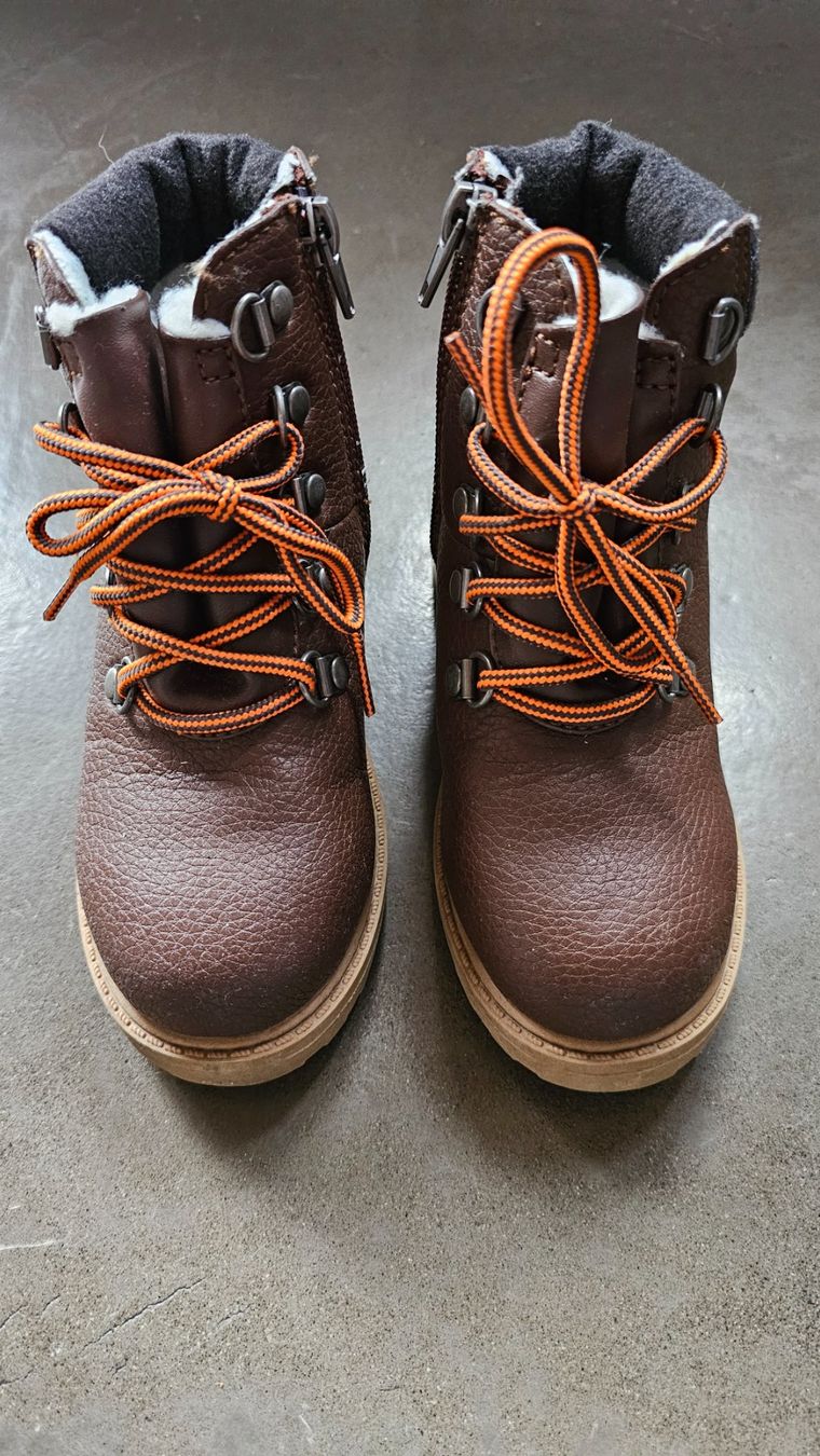 H&M Schuhe für Jungen: Boots H&M 28 – Gebraucht aus Buhwil von Nici_la_nic