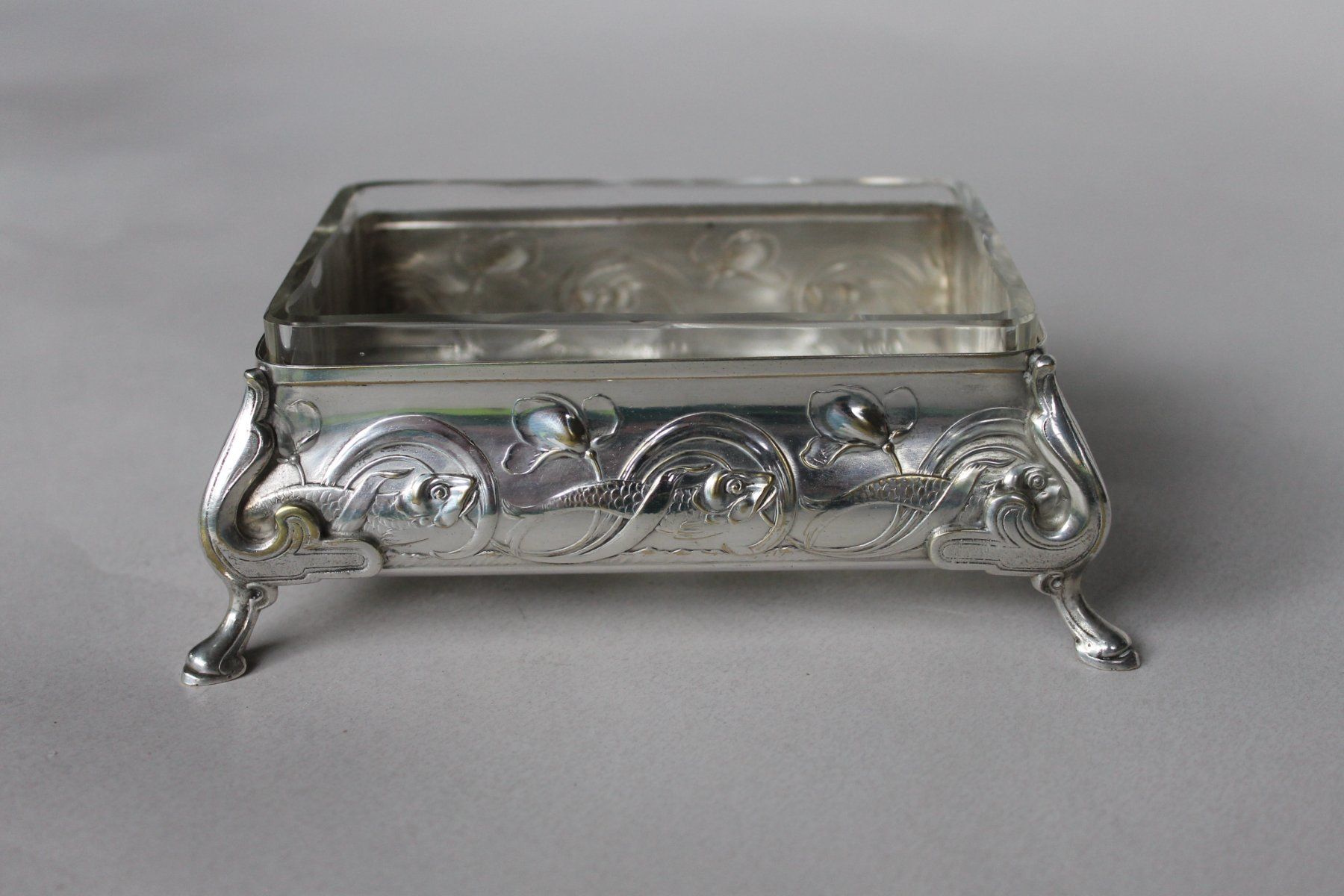 WMF Ciotole: Jugendstil Schale WMF, um 1900. – Usato da Bern venduto da secondchoice