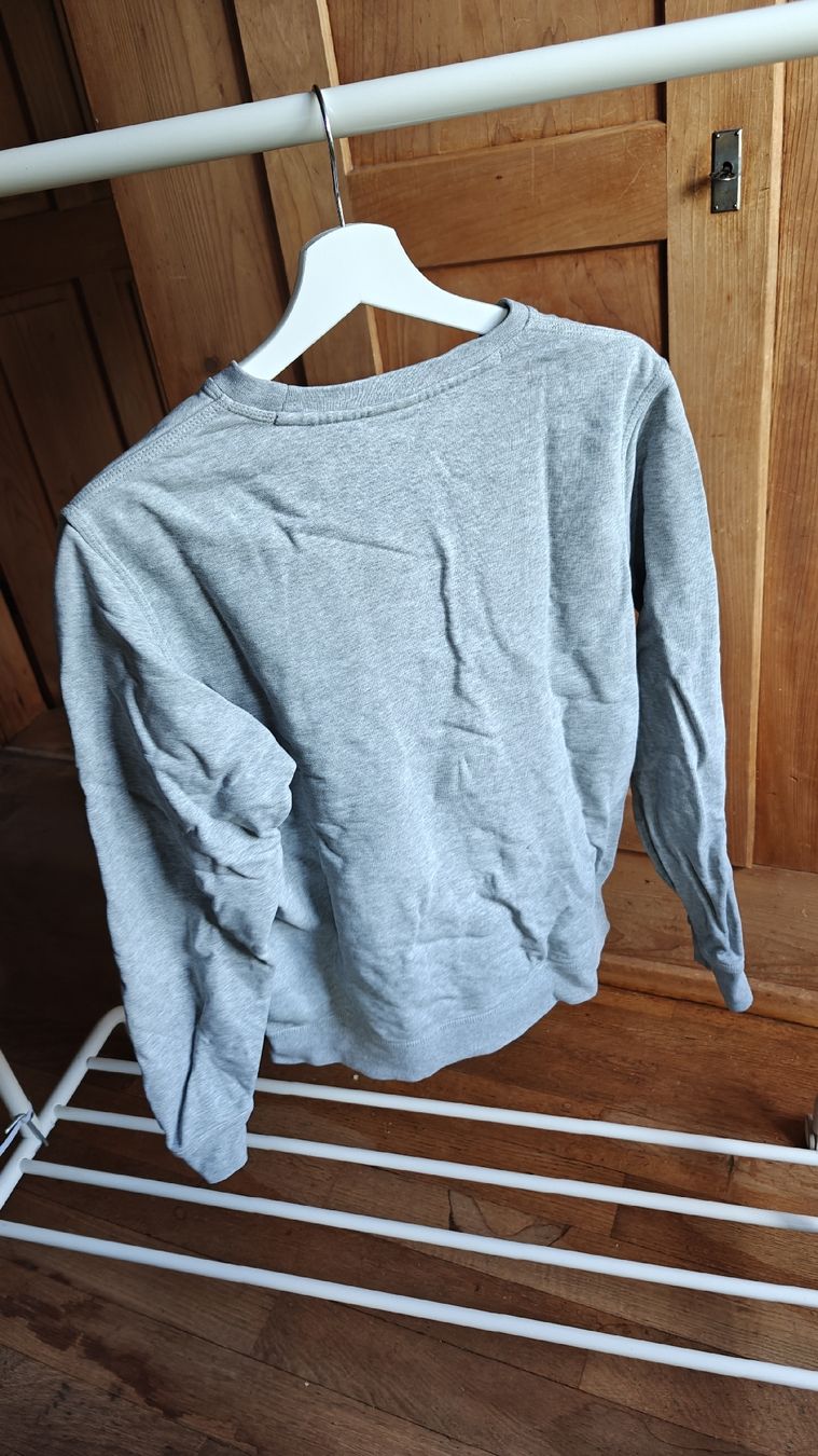 Nike Maglioni & Felpe: Nike Pullover, Grau, Grösse M – Nuovo (secondo la descrizione) da Rüedisbach venduto da Wuethis-Fb1212 2