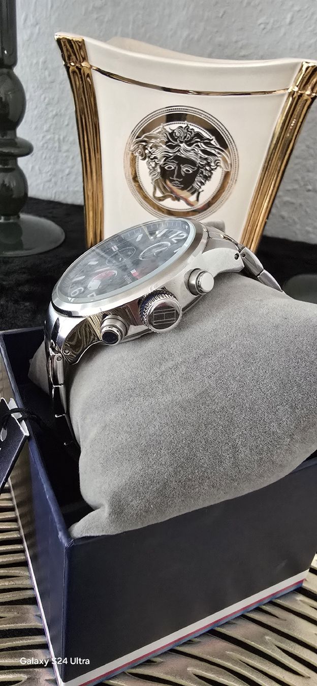 Tommy Hilfiger Uhren: Tommy Hilfiger Uhr – Gebraucht aus St. gallen von dan005 2