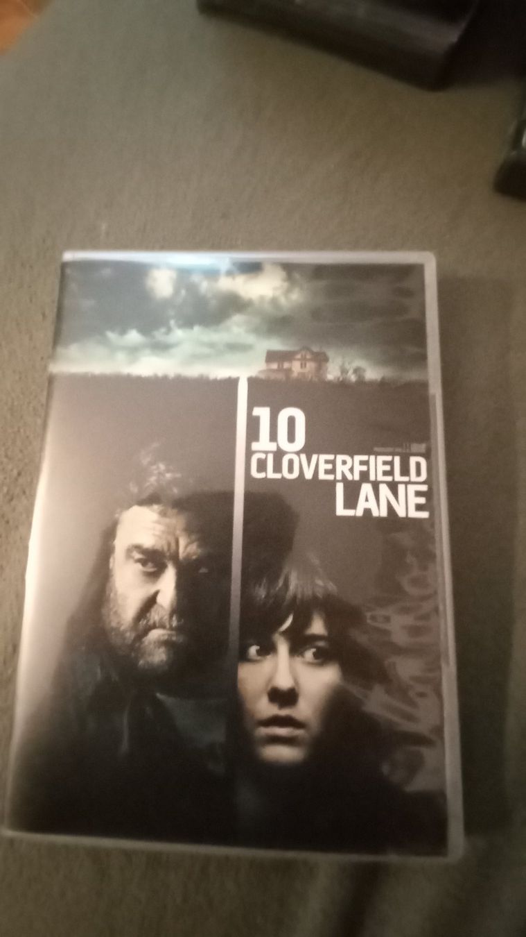 Tutti i DVDs: 10 Cloverflied Lane DVD – Usato da Olten venduto da Donatello1984