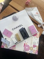 Chanel Kosmetik Set mit Tragetasche neuwertig