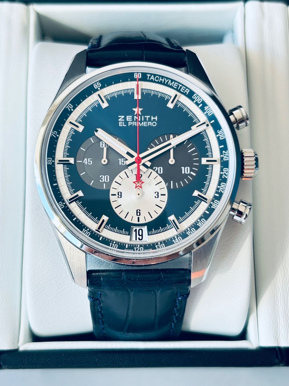 Zenith Orologi: Zenith CHRONOMASTER El Primero. New/Garantie. – Nuovo e nell'imballaggio originale da Genève venduto da GLwatchsa