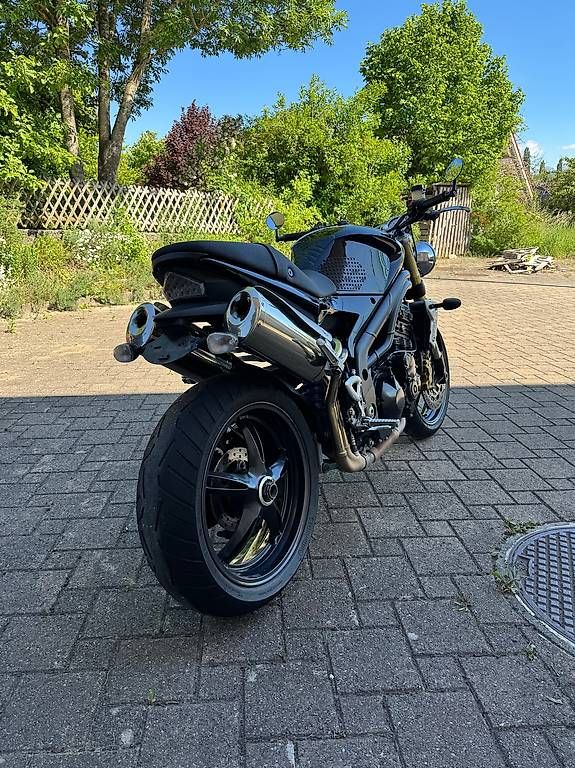 Strada: Triumph Speed Triple 1050 – Usato da Wünnewil venduto da Philler96 2