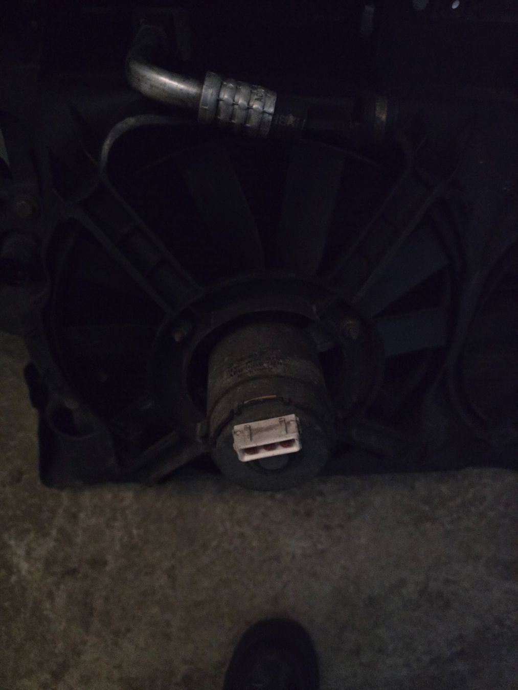 Volkswagen Tutti pezzi di ricambio auto: vw golf 3 radiator kühler – Usato da Aarberg venduto da 2002stefan 2