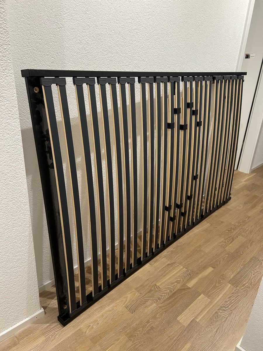 Sommiers: Einlegerahmen Robusta Space 120x200cm Schwarz Holz – D'occasion à Worb par Bullo30
