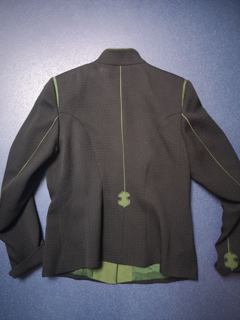 Vestes: Blaszer Mothwurf Grösse 40 – D'occasion à Meggen par Mcgiver_1 2