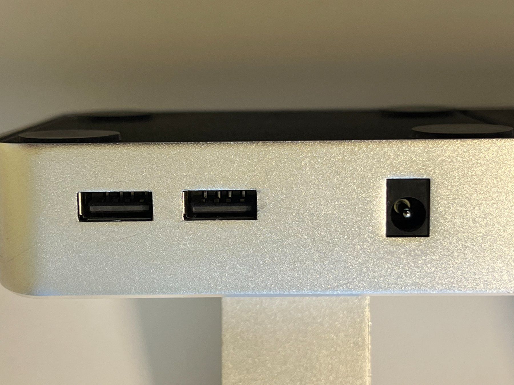 Docking station: Ladestation Dockingstation für Apple iPhone Watch – Usato da Unterengstringen venduto da hausraus 3