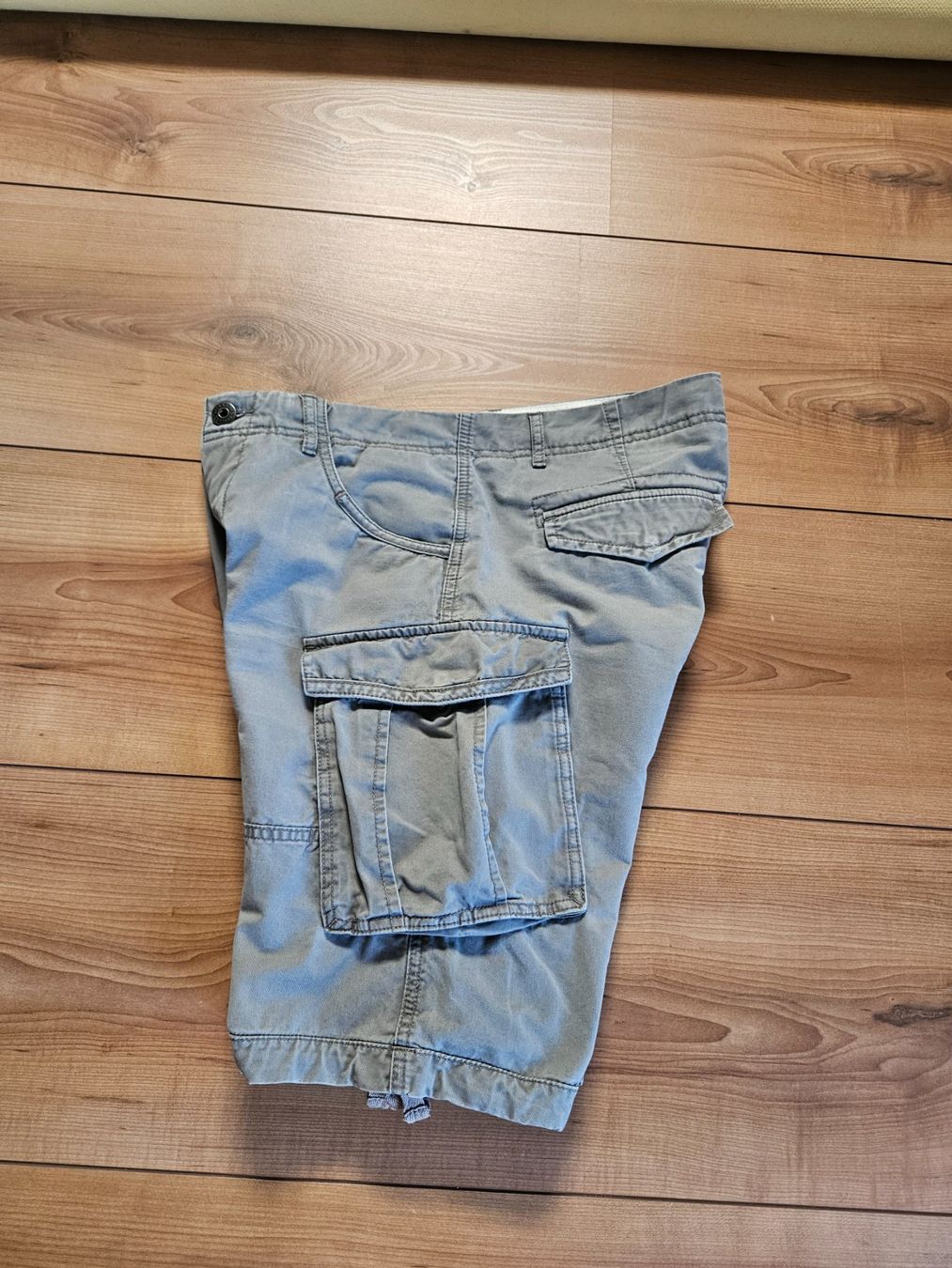Pantaloni: Kurze Hosen – Usato da Tann venduto da Pepiino 4