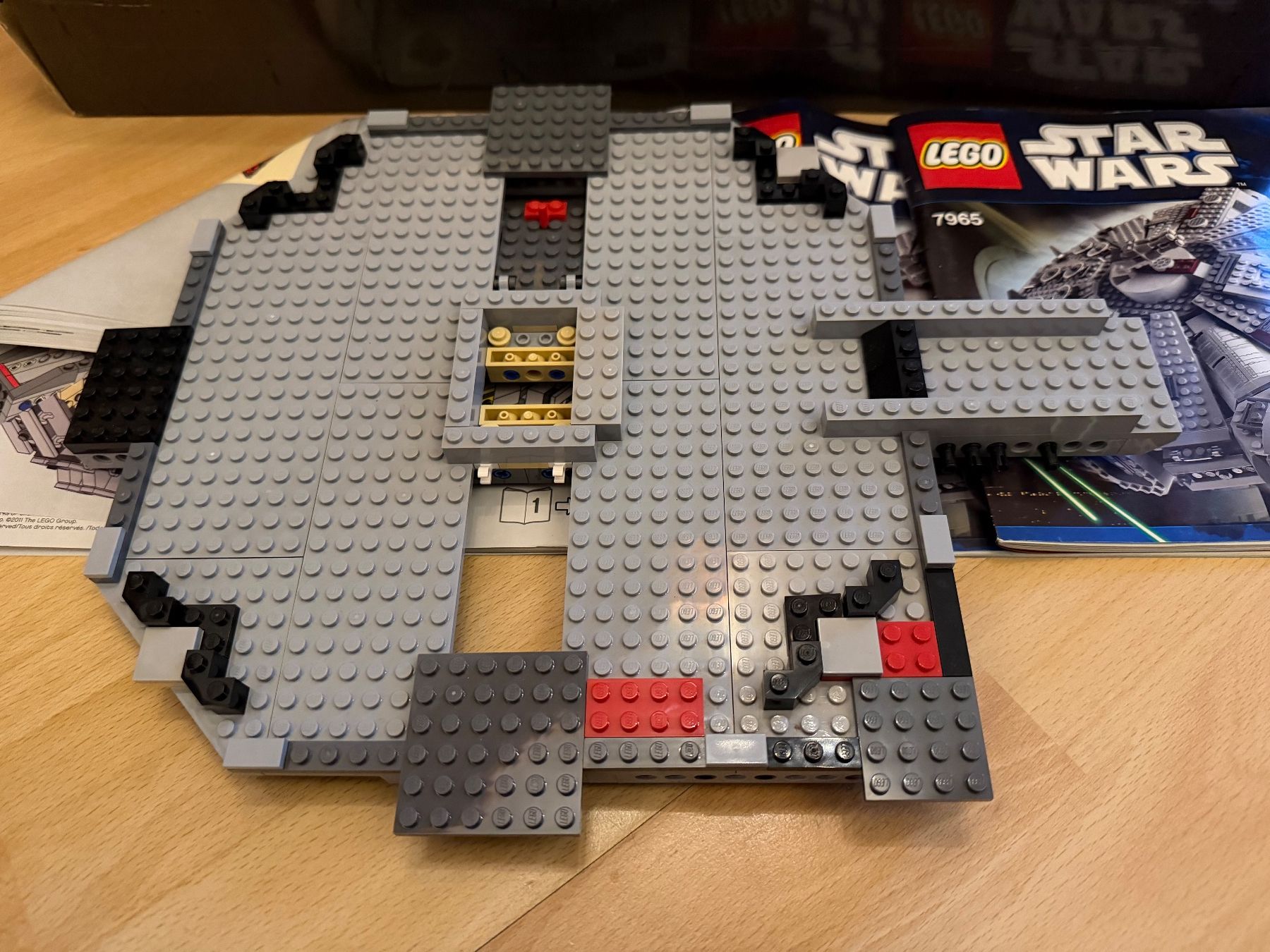 Lego Kit di costruzioni: Lego Star Wars Millennium Falcon 7965 – Usato da Bremgarten AG venduto da inf_k8jd 3