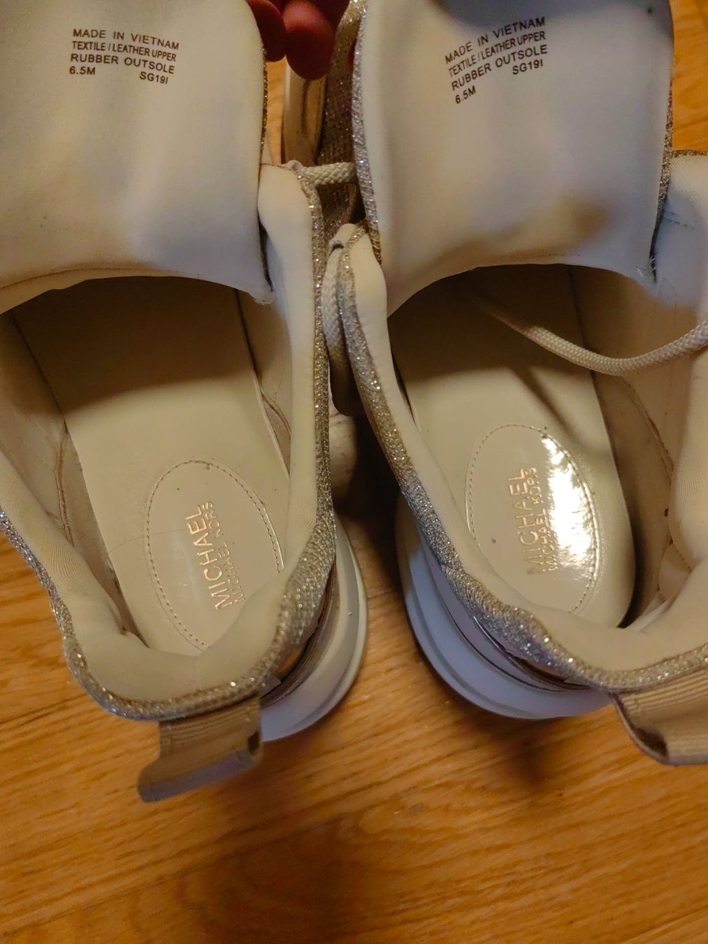 Michael Kors Scarpe da donna: Schuhe gr. 37/6.5 Michael Kors – Usato da Langwiesen venduto da VELESA 2