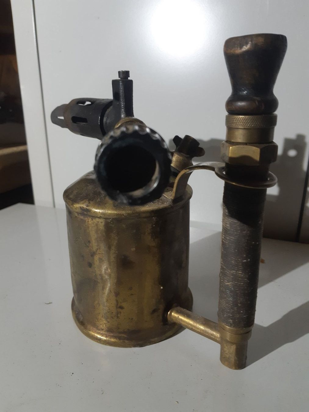 Tutti gli attrezzi: Antiker Petrol/Ölbrenner – Usato da Grindelwald venduto da carro5