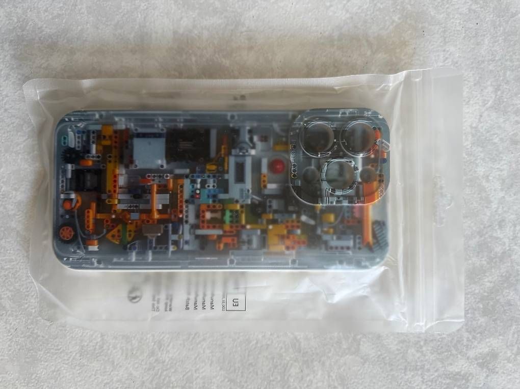 Cover & Protezioni schermo: iphone 16 pro max.  cover – Nuovo e nell'imballaggio originale da Monte Carasso venduto da Ely67