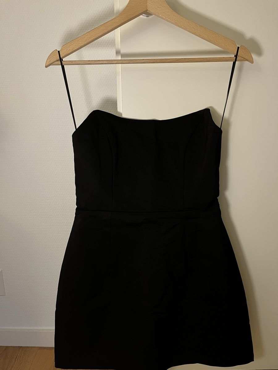 Vestiti: Robe noire T36 NEUVE Charcoal – Nuovo e nell'imballaggio originale da Geneve venduto da orange1957 1