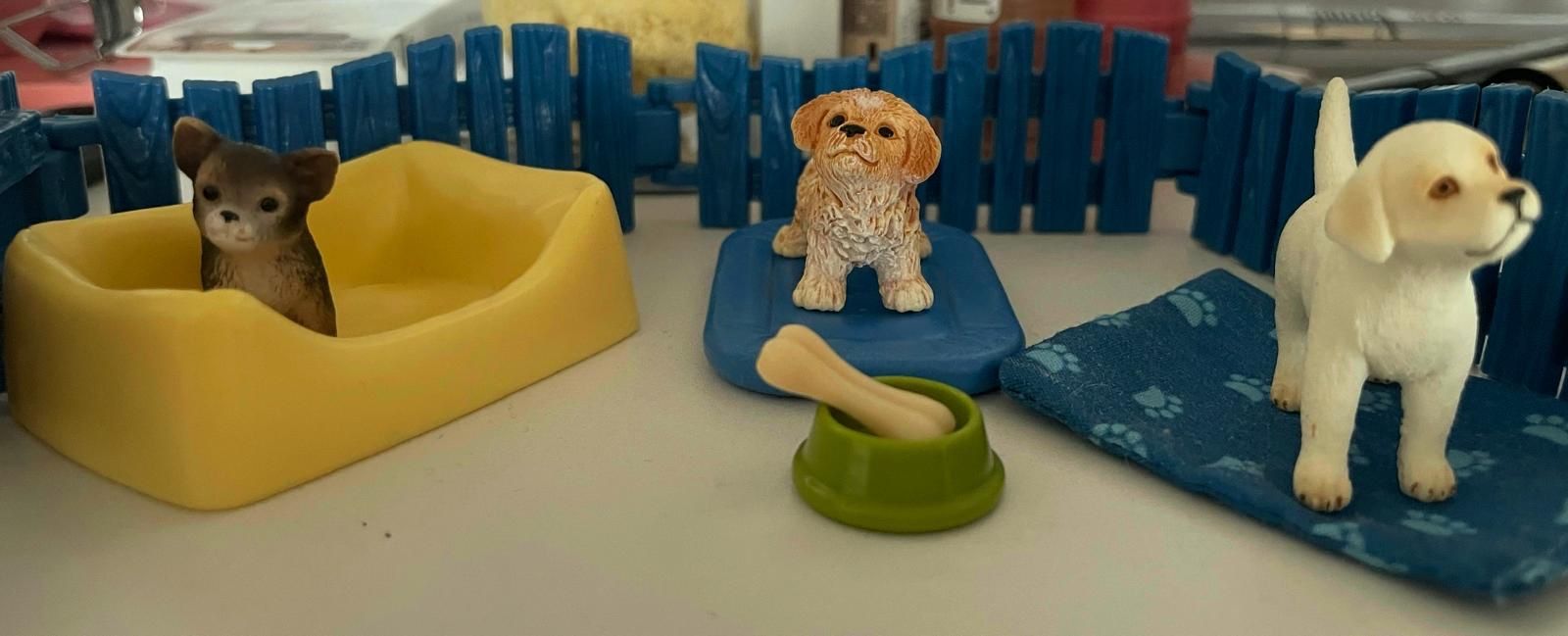 Schleich Giocattoli: Schleich Hunde – Usato da Montagny-la-Ville venduto da acou