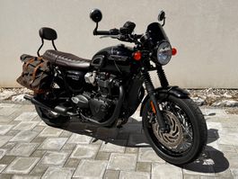 Triumph Bonneville T120 Black 2023